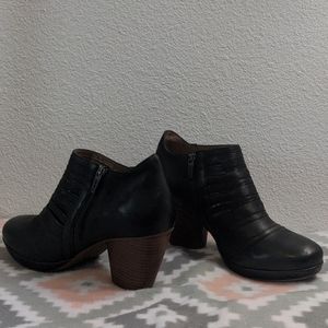 Dansko heeled ankle boots